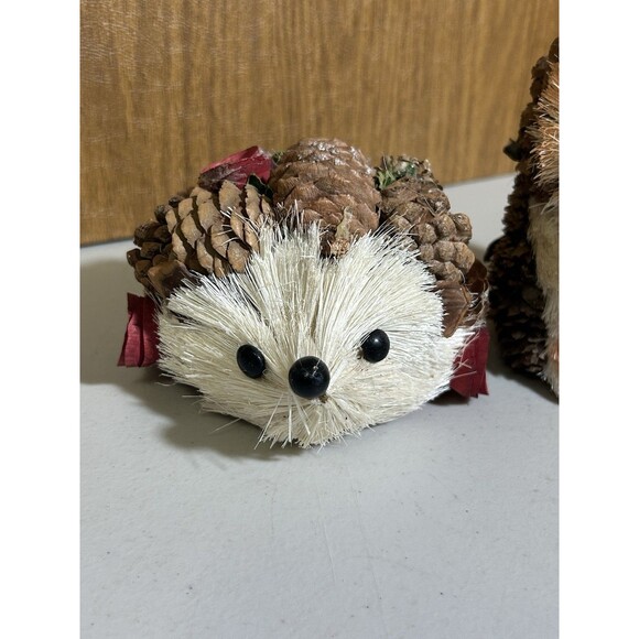 Rustic Woodland Hedgehog Christmas Holiday Decor Cottage Core  Set Of 3 - READ - Picture 2 of 12